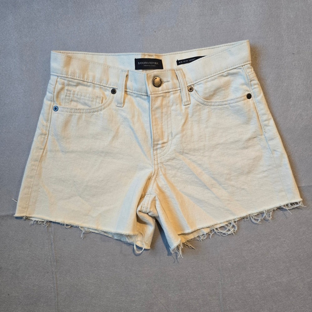 Banana Republic Denim Cutoff Shorts Size 25 Cream Off White Raw Hem Coastal